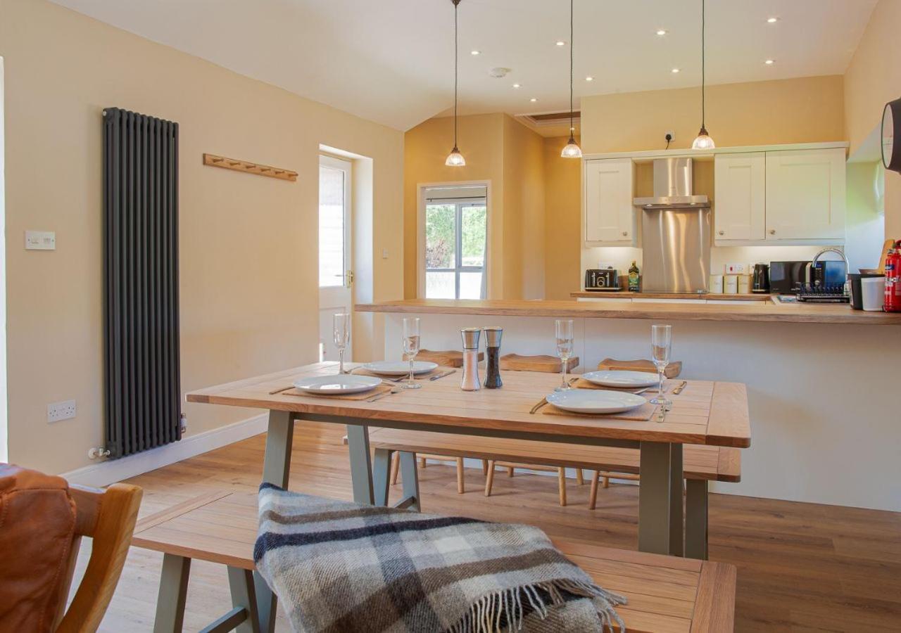 The Barn In Longhope - Luxury Barn Conversion Buitenkant foto